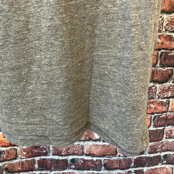 Marc Jacobs NYC taxi cab graphic teeshirt men large grey soft tee design - Picture 4 of 5